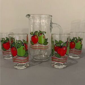 Vintage Apple pear Design Glass Pitcher and Tumbler Set